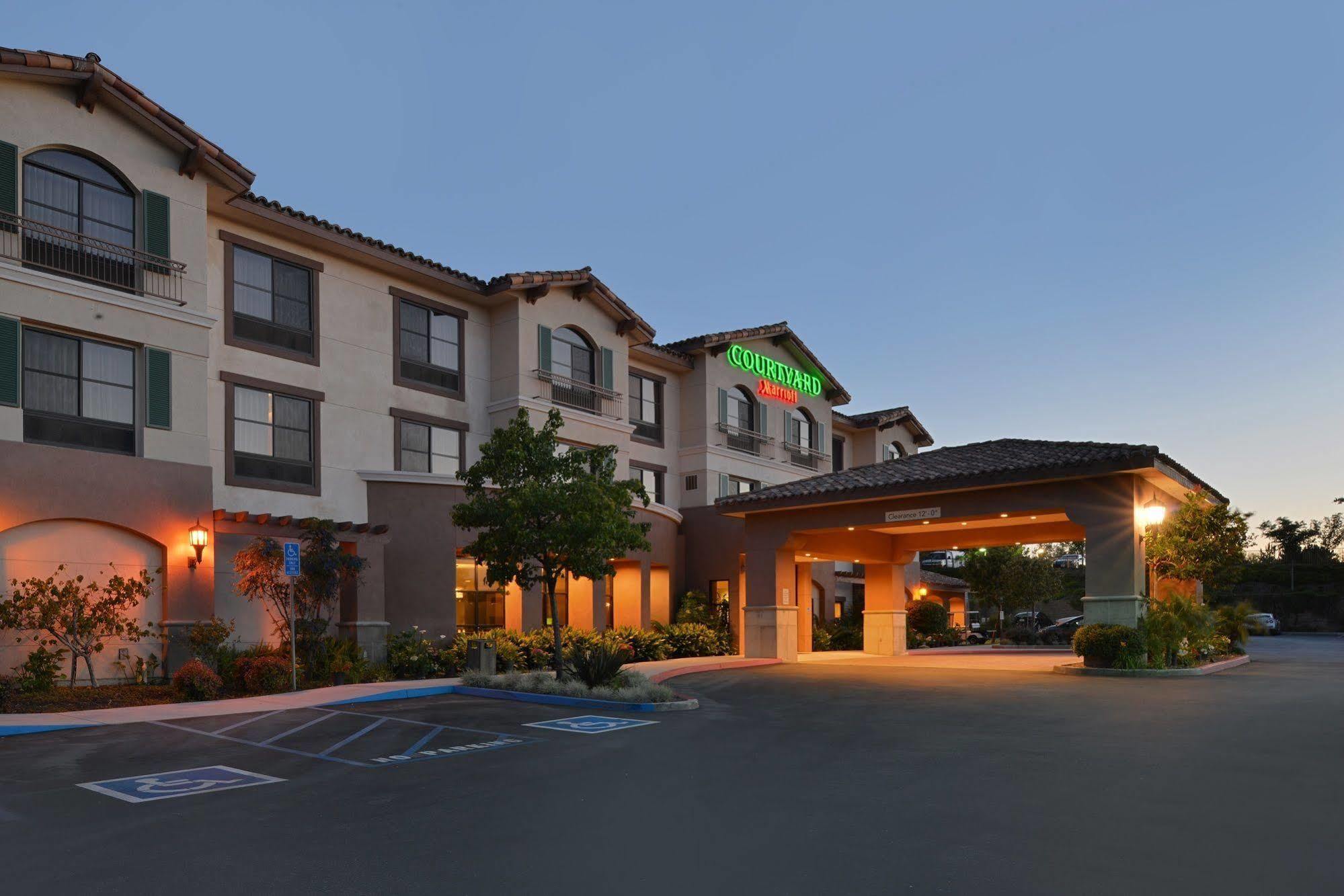 Courtyard Thousand Oaks Ventura County Exterior photo